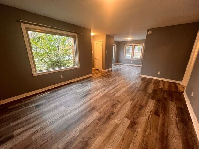 Building Photo - 2224 Fair Park Blvd