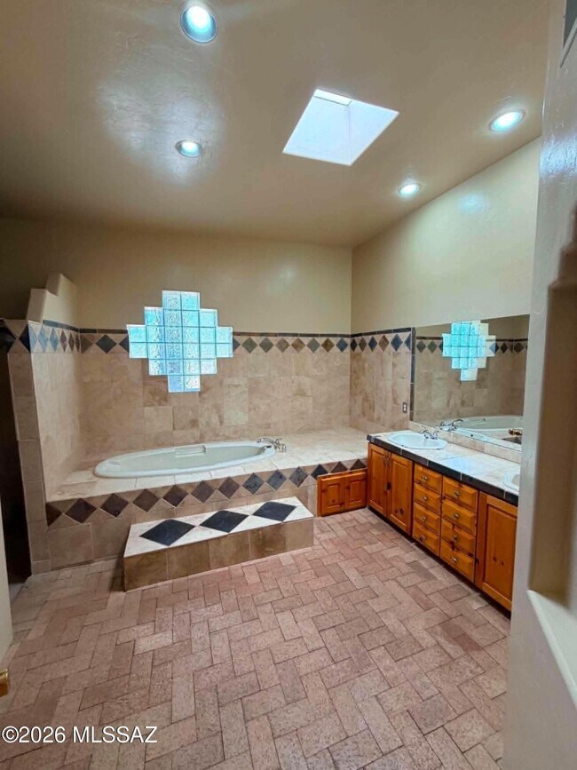 Building Photo - 6375 Happy Trail
