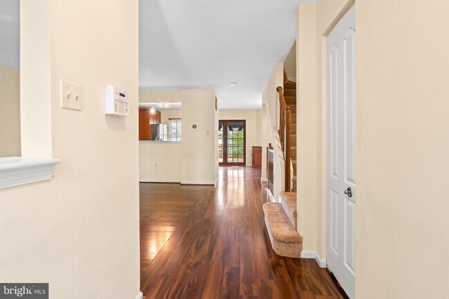 Building Photo - 26 Wessex Ct