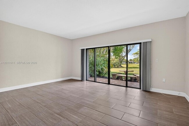 Building Photo - 8855 SW 62nd Terrace