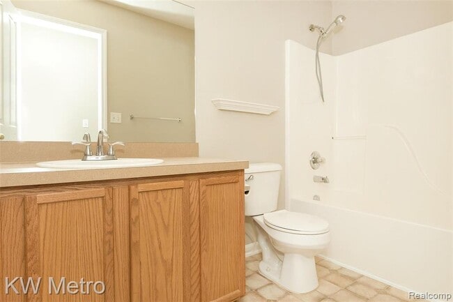 Building Photo - 4121 Hampton Ridge Blvd