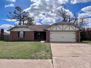 Building Photo - Great Home in Moore!