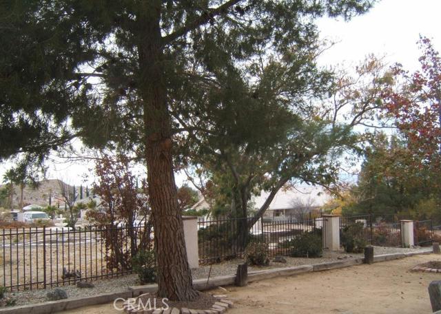 Building Photo - 16342 Ridge View Dr