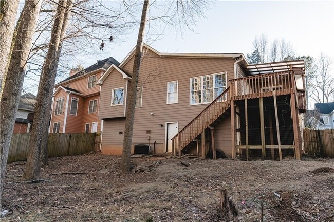 Building Photo - 525 Rams Way