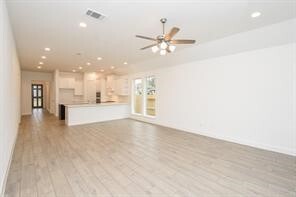 Building Photo - 611 Sand Branch Dr