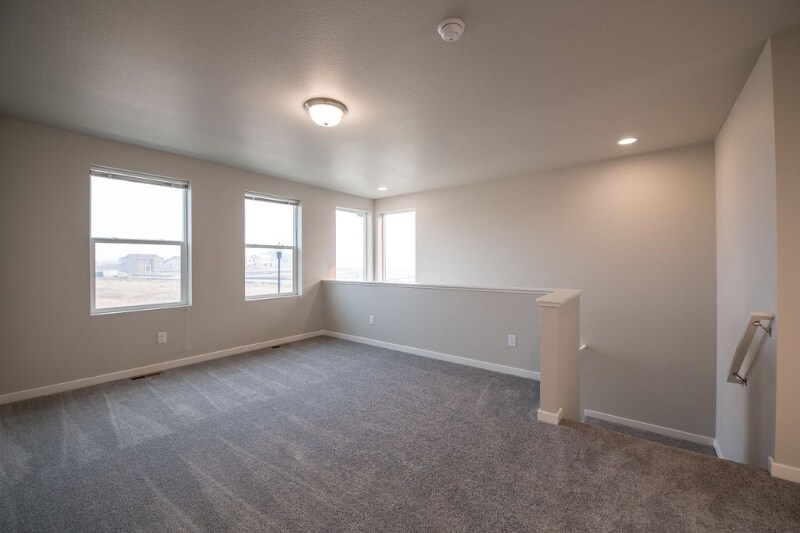 Building Photo - 2733 Conquest St