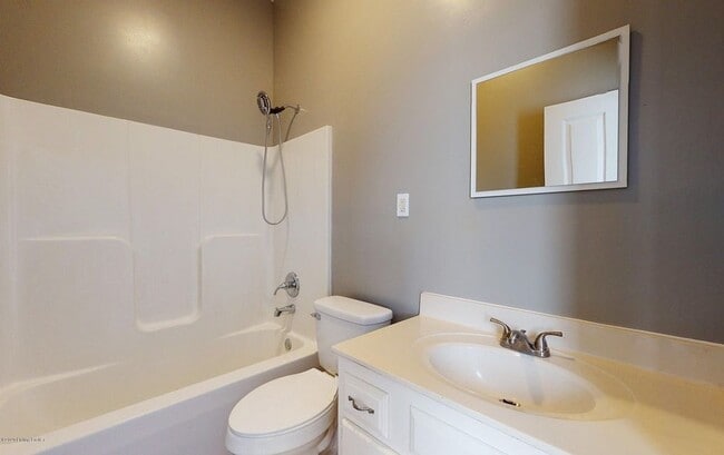 Bathroom - 2907 S 5th St