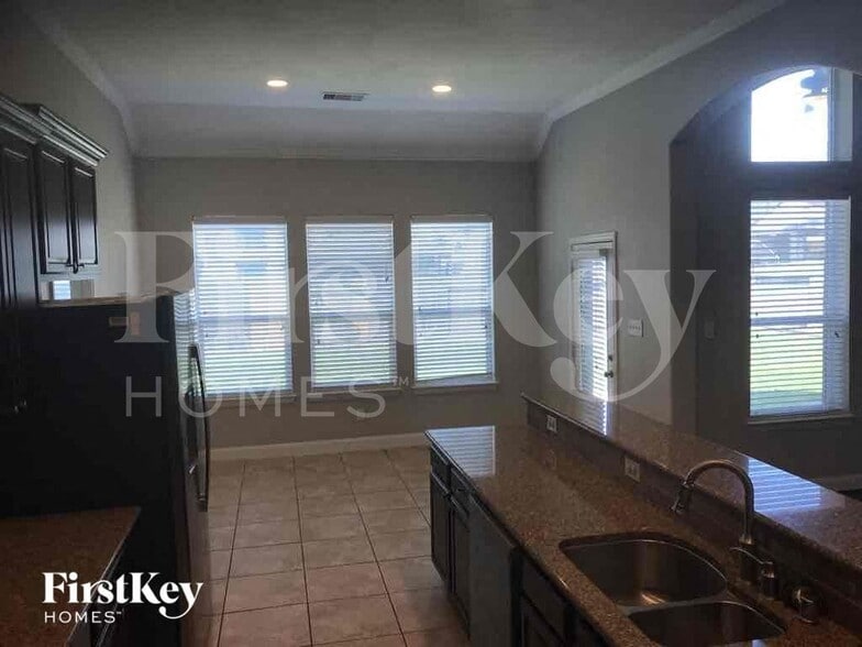 Building Photo - 14623 Castle Cove Ln