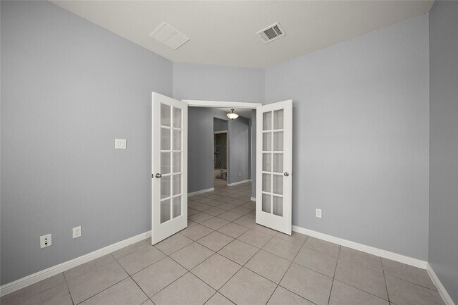 Building Photo - 4742 Tintagel Ln