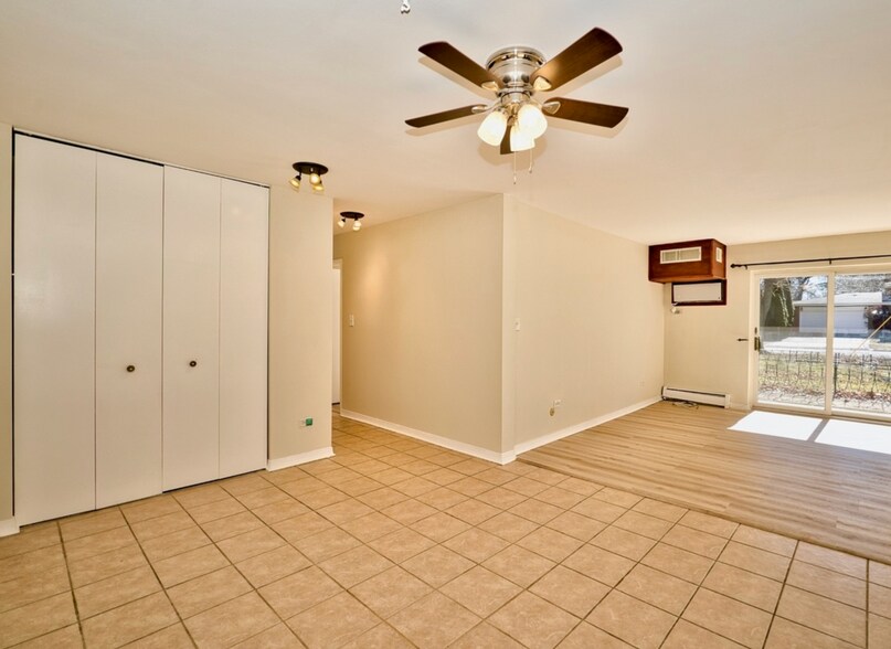 Building Photo - 1206 E Fairview St