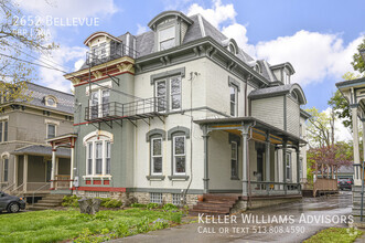 Building Photo - 2652 Bellevue-