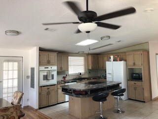 Building Photo - 120 Traders Cove Blvd