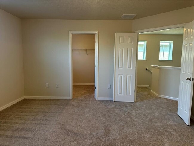 Building Photo - 10710 Reams Rd