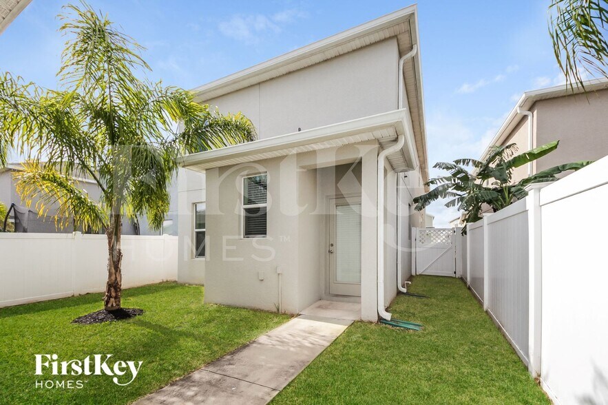 Building Photo - 11073 Folklore St