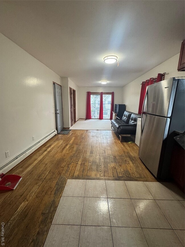 Primary Photo - 144-18 Lakewood Ave