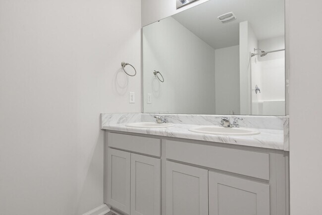 Building Photo - 414 Hope Ln