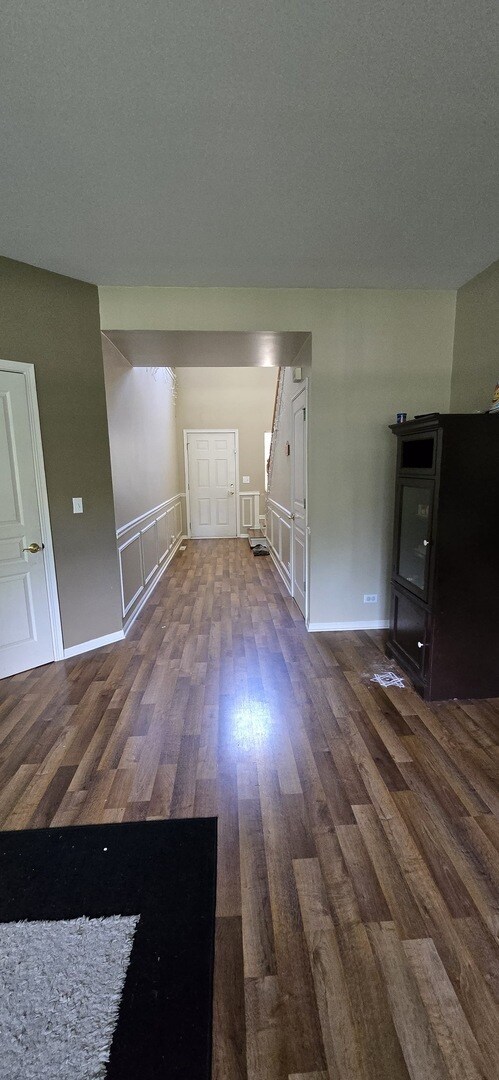 Building Photo - 2986 Peachtree Cir
