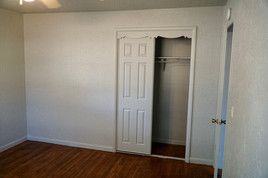 Bedroom 2 - 609 General Senter Dr