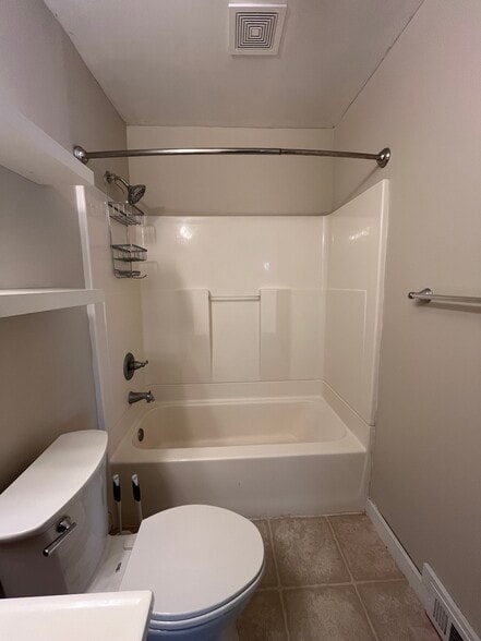 Bathroom - 1309 Court St