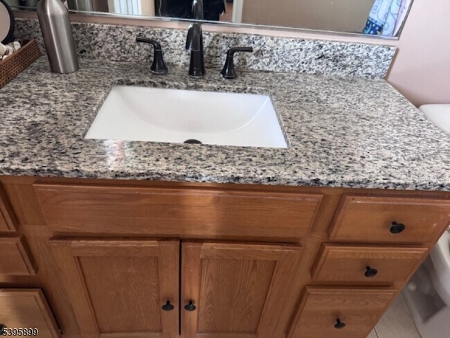 Building Photo - 55 Edmund St