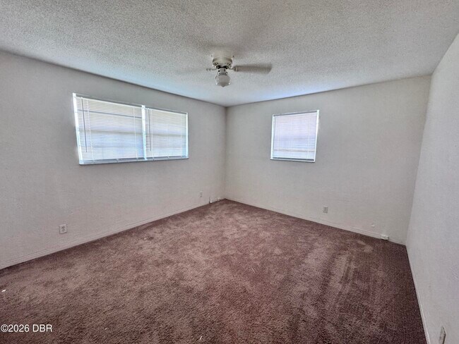 Building Photo - 2405 Kenilworth Ave