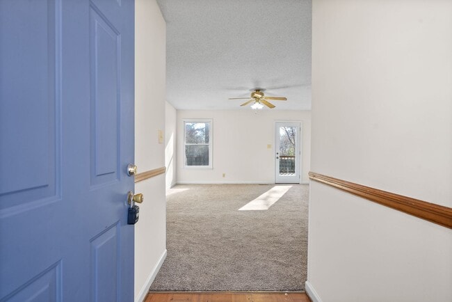 Building Photo - 3 Bedroom Home For Rent In The Quail Ridge Neighborhood!
