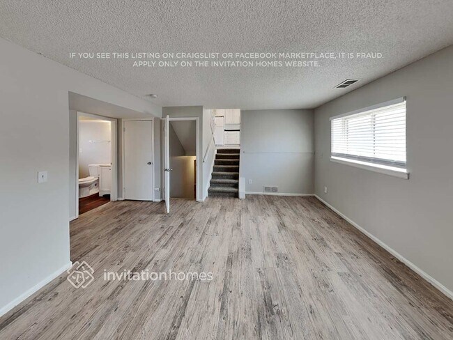 Building Photo - 15062 Kelly Pl