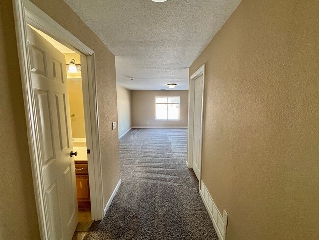 Building Photo - Feel Right at Home – Spacious 4 Bed / 3 Bath Duplex on Manhattan’s East Side