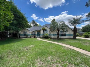 Building Photo - 5784 Twisted Oak Ct