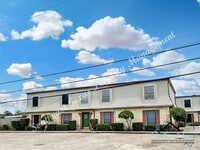 Building Photo - 2901 Helena Ave