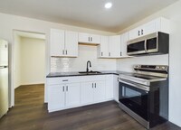 Building Photo - 8600 Countryshire Ln