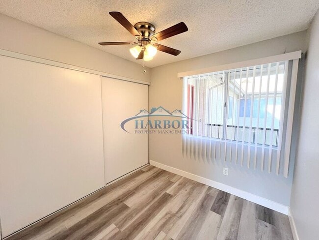 Building Photo - 2315 S Grand Ave