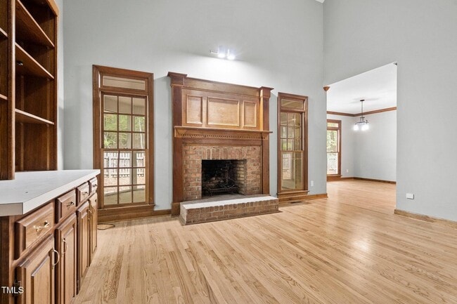 Building Photo - 1008 W Sterlington Pl