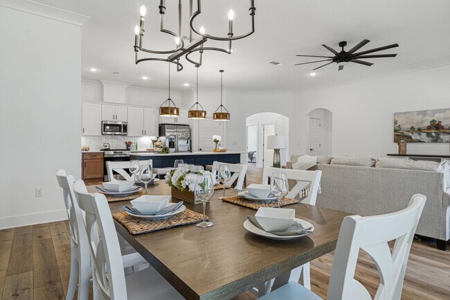 Building Photo - 35 Highland Dr NW