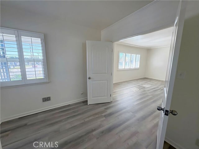 Building Photo - 587 E Arrow Hwy