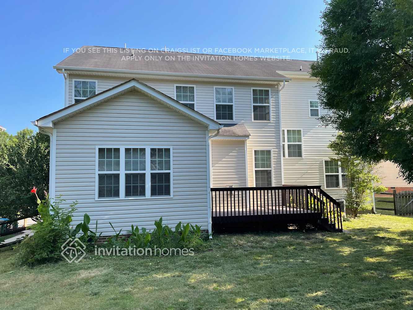 Building Photo - 8116 Acacia Court