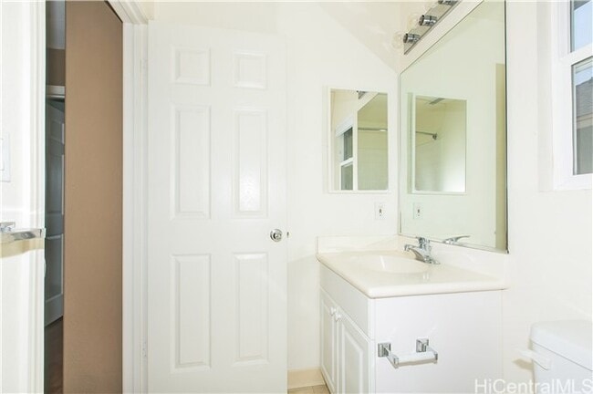 Building Photo - 91-1200 Kaiopua Street Unit