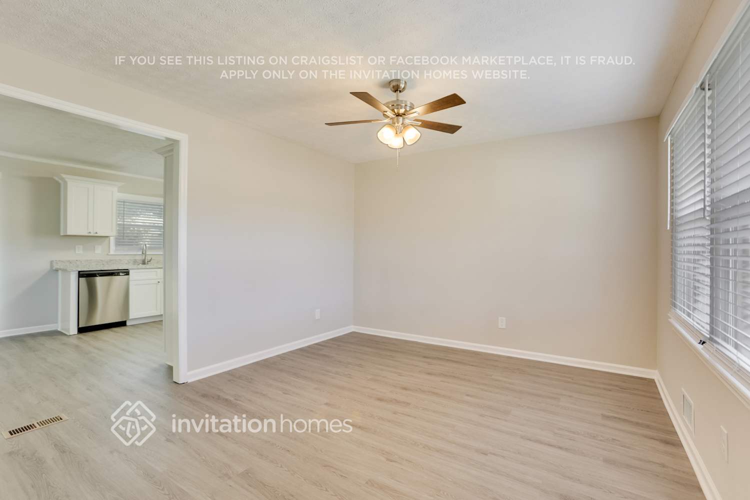 Building Photo - 2421 Kennedy Ln