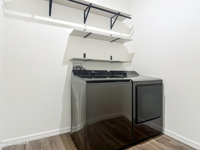 Building Photo - 3354 Arch Ave