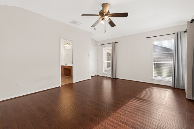 Building Photo - 2638 Marquette Trail