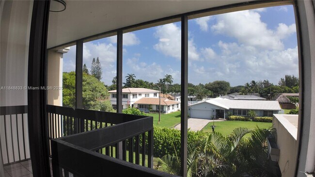 Building Photo - 2801 SW 87th Ave