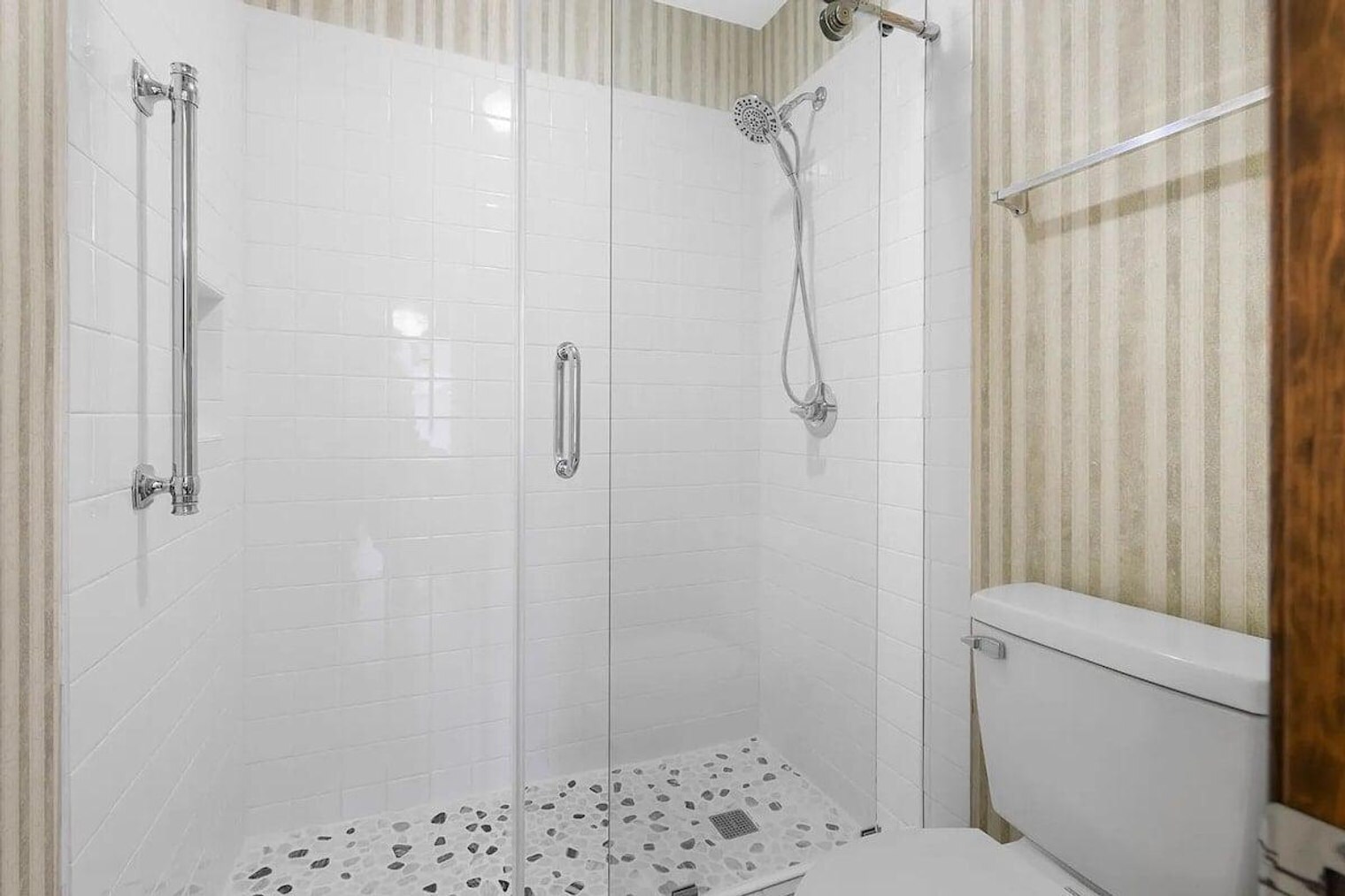 Building Photo - 937 Ridgewood Way