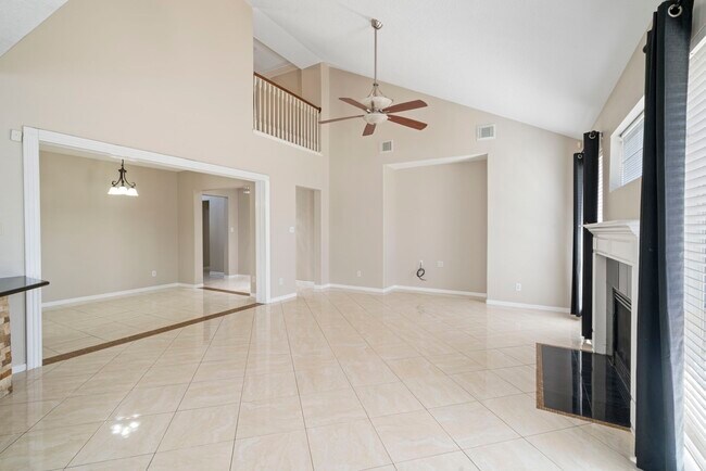 Building Photo - 13403 Scarab Dr