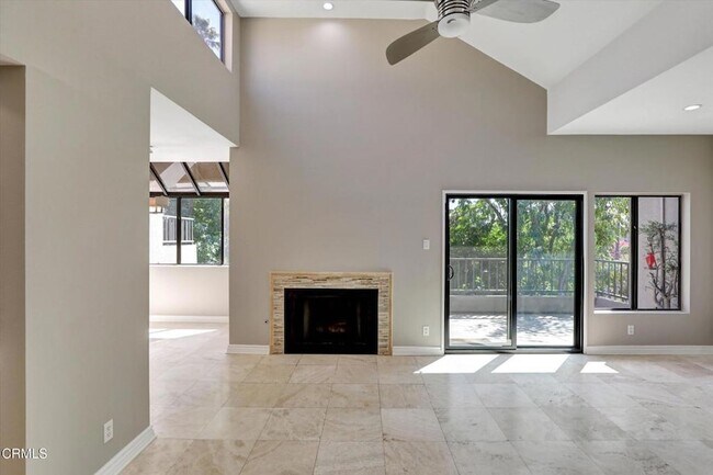 Building Photo - 1310 E Orange Grove Blvd