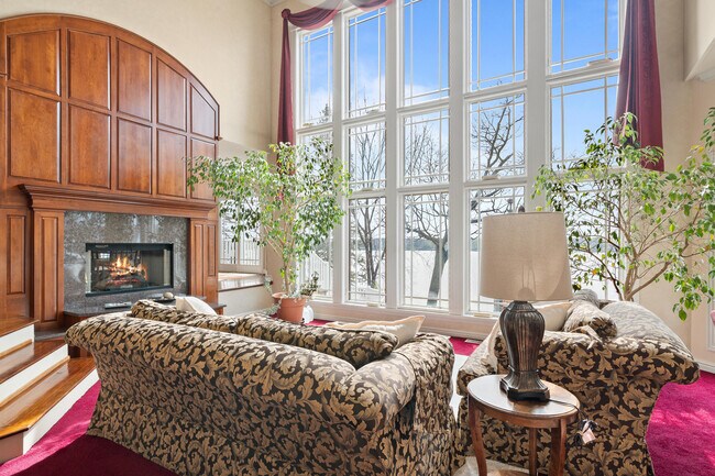 Building Photo - 2718 Willow Point Dr