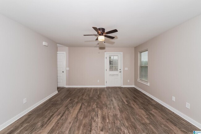 Building Photo - 380380 Deer Creek Way