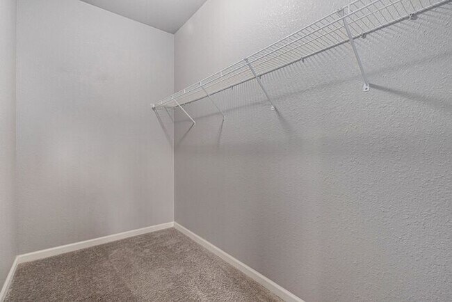 Building Photo - 5499 E Karen Ct