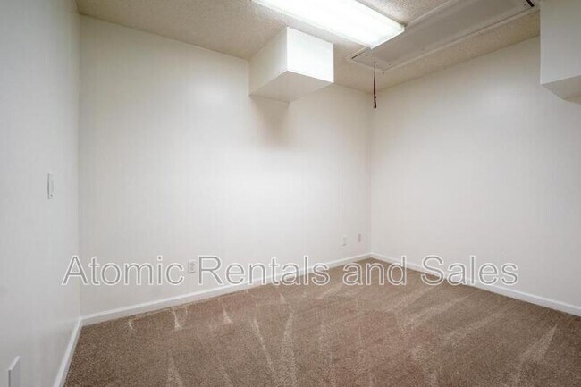 Building Photo - 7933 Dighton Way