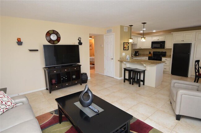 Building Photo - 5245 Coquina Key Dr SE