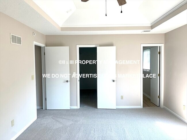 Building Photo - 6011 N Harden Ct